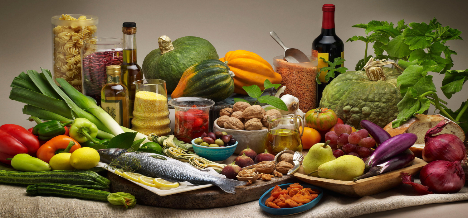 El Campus Gastronómico del Servicio de Extensión Universitaria arranca con el taller “La Dieta Mediterránea. Patrimonio de la Humanidad”.