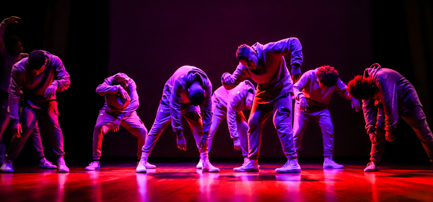 El seminario ‘Dance improvisation’ de la Escuela de Danza comienza en la 75ª edición de los Cursos de Verano de Cádiz