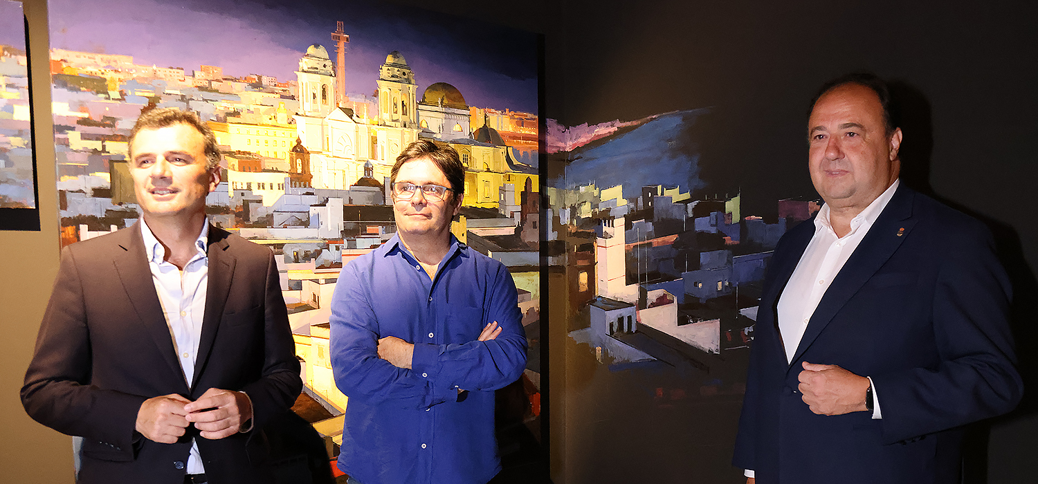 La muestra ‘Cádiz 360º’ de Cecilio Chaves inaugura la nueva sala de exposiciones del Rectorado de la UCA