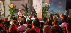 Los Cursos de Verano de Cádiz completan una intensa semana con diez seminarios, un homenaje-recit...