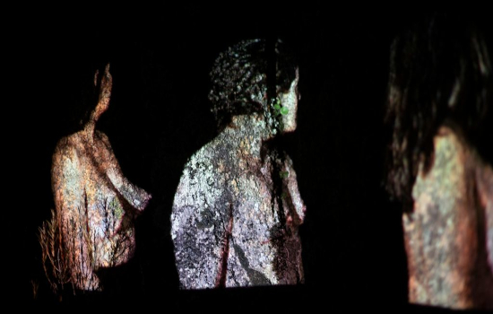 IMG La Sala Kursala inaugura la exposición fotográfica “#Serlobas. Ancestras”, de Lurdes R. Basolí y Elisa Miralles con p...