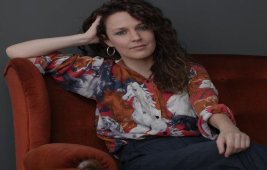 Sabina Urraca, nueva cita del ciclo ‘Presencias Literarias en la Universidad de Cádiz’ para el curso 2025-2026