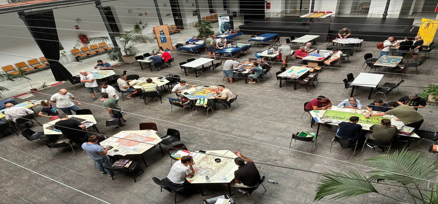 El servicio de Extensión Universitaria del Vicerrectorado de Sostenibilidad y Cultura de la UCA colabora con las ‘VI Jornadas Pax Lúdica: Wargames y juegos de mesa’ en Cádiz