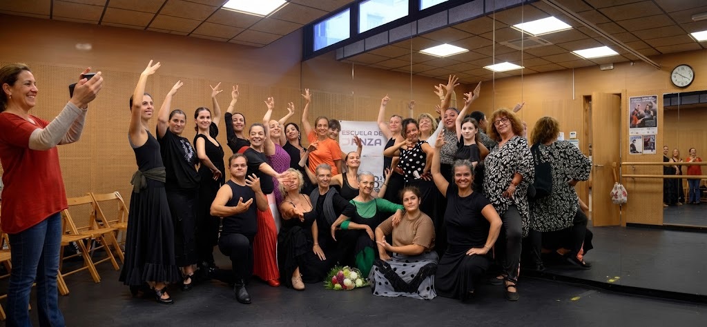La Escuela de Danza del Servicio de Extensión Universitaria de la UCA presenta su oferta formativa para el curso 2026/27